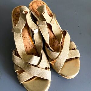 ⭐️Summer Gold Sandals ⭐️
